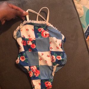 Swim 🏊‍♂️ Suit Gymboree 3-6months